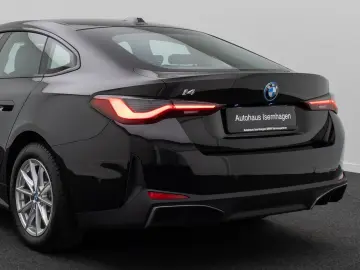 BMW i4 eD40 GC Kamera Widscreen Leder Sportsitz DAB