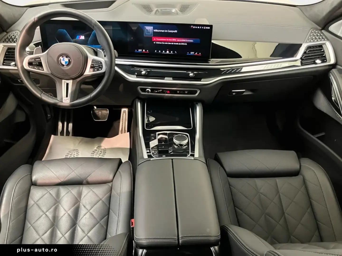 BMW X6 M60i xDrive AHK Pano Innovation B&W Standhzg.