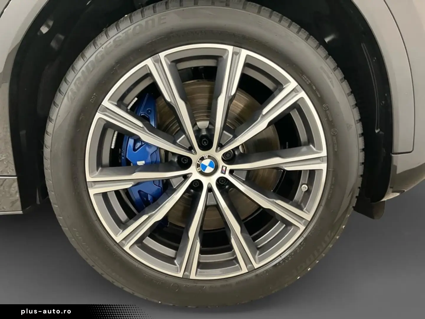 BMW X6 M60i xDrive AHK Pano Innovation B&W Standhzg.