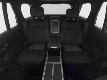 Land Rover Range Rover LWB P615 SV