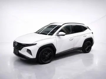 HYUNDAI Tucson Trend Mild-Hybrid 2WD