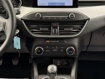 Ford Focus 1.0 EcoBoost Active Business