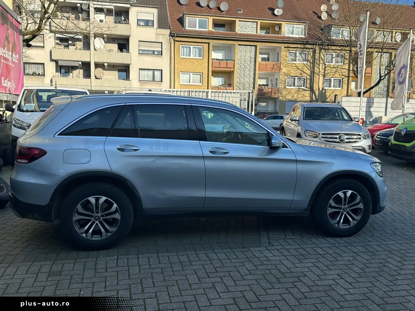 MERCEDES-BENZ GLC 220 4Matic STHZ SHZ NAVI KAMERA DISTR