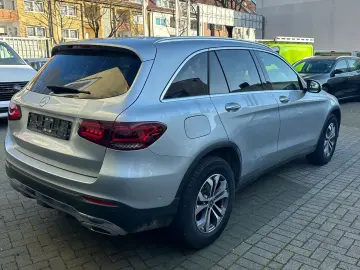 MERCEDES-BENZ GLC 220 4Matic STHZ SHZ NAVI KAMERA DISTR