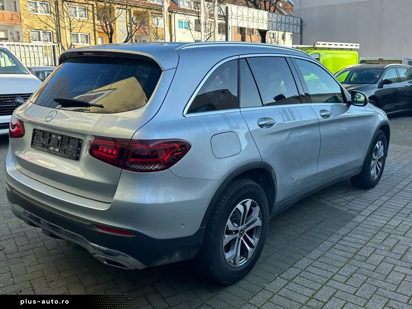 MERCEDES-BENZ GLC 220 4Matic STHZ SHZ NAVI KAMERA DISTR