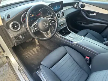 MERCEDES-BENZ GLC 220 4Matic STHZ SHZ NAVI KAMERA DISTR