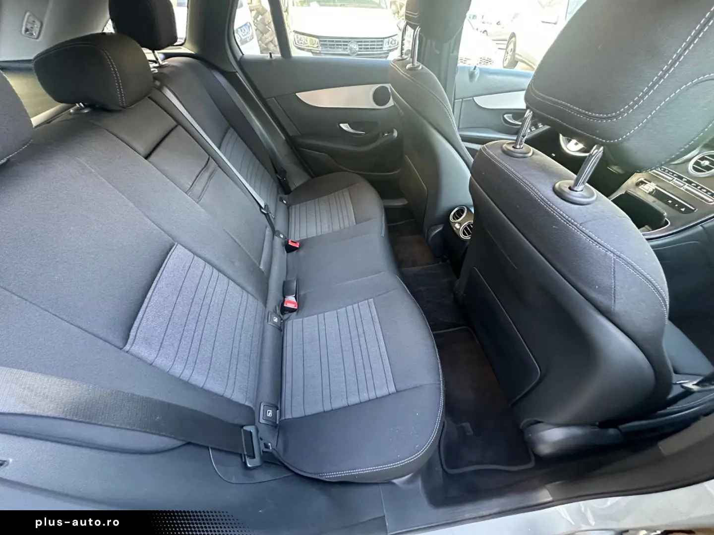 MERCEDES-BENZ GLC 220 4Matic STHZ SHZ NAVI KAMERA DISTR