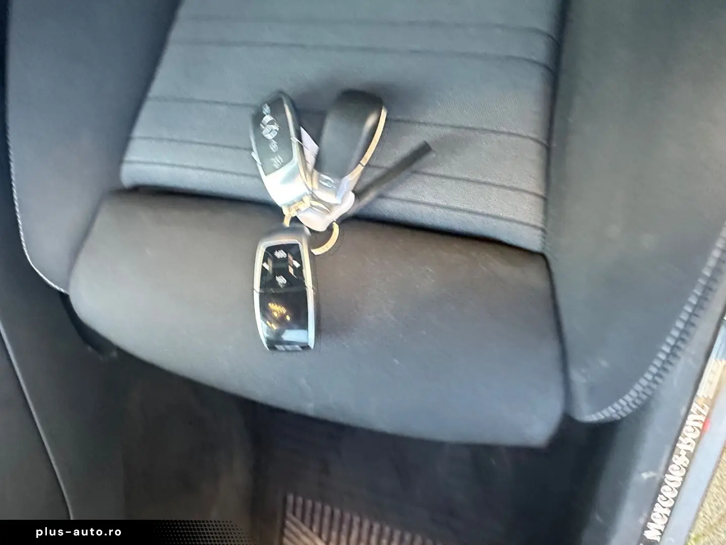 MERCEDES-BENZ GLC 220 4Matic STHZ SHZ NAVI KAMERA DISTR