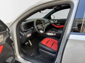 Mercedes-Benz GLE 63 AMG GLE 63 S AMG Coupe  Massage