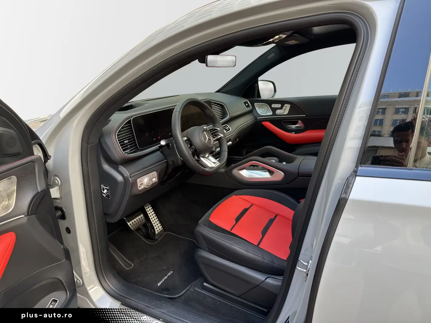 Mercedes-Benz GLE 63 AMG GLE 63 S AMG Coupe  Massage
