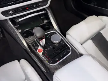 BMW M4 Competition xDrive Cabrio