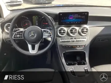 MERCEDES-BENZ GLC 300 de 4M Fahrass.P AHK Ambiente Kam PTS
