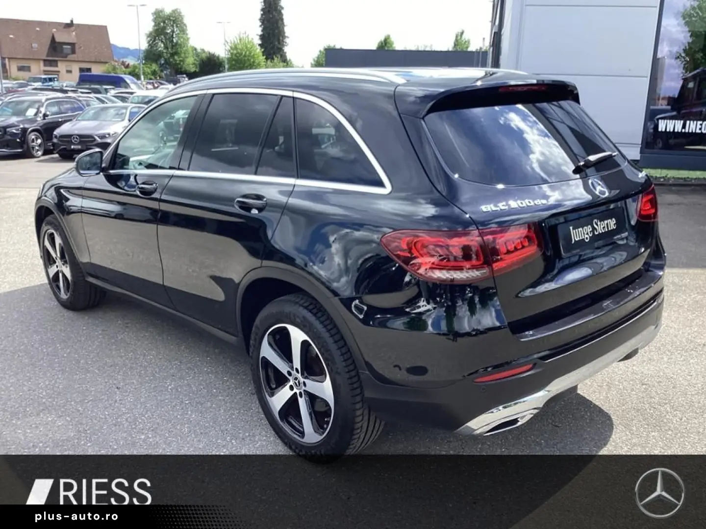 MERCEDES-BENZ GLC 300 de 4M Fahrass.P AHK Ambiente Kam PTS