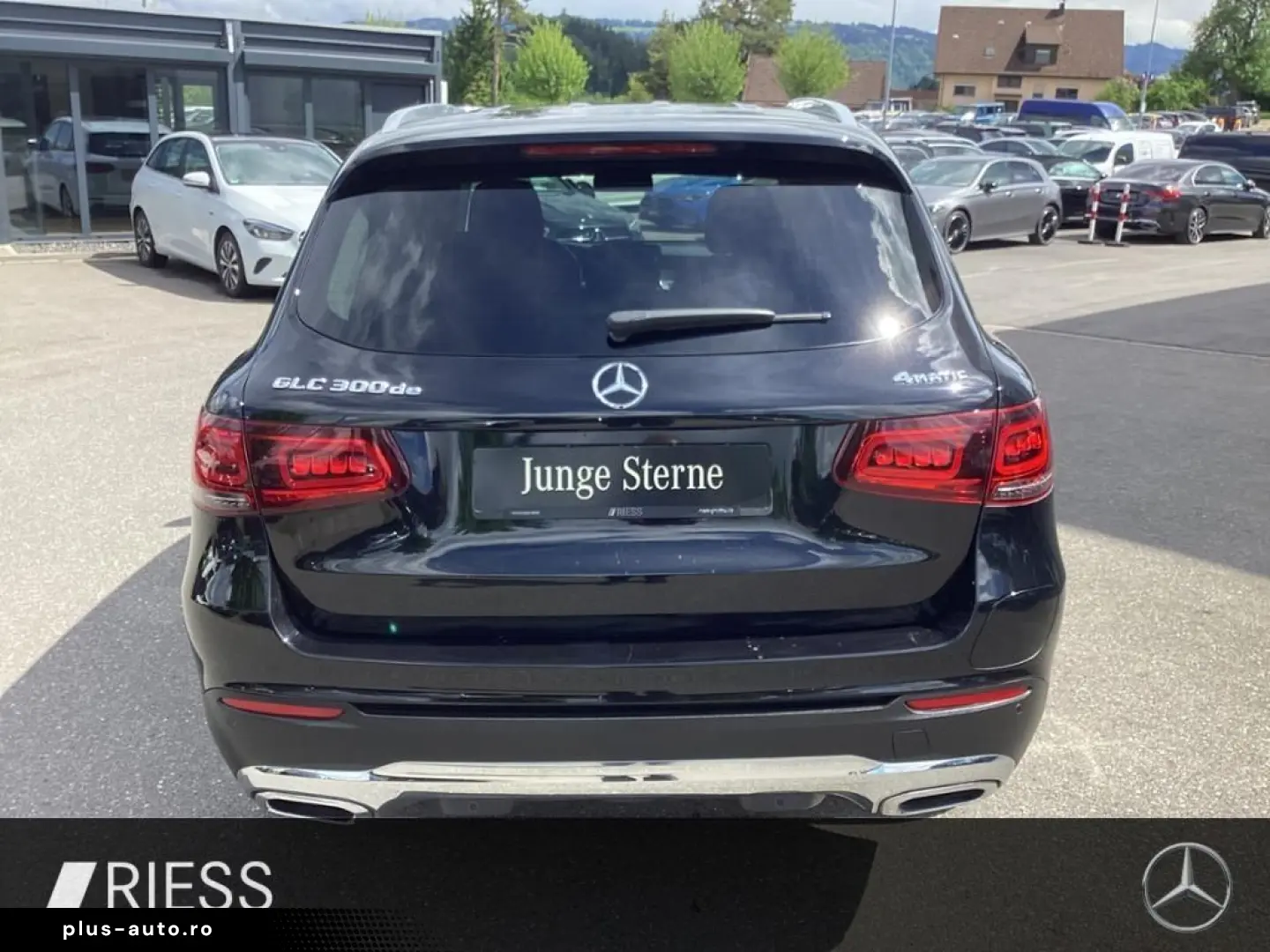 MERCEDES-BENZ GLC 300 de 4M Fahrass.P AHK Ambiente Kam PTS