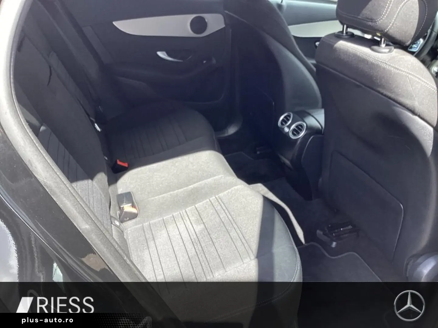 MERCEDES-BENZ GLC 300 de 4M Fahrass.P AHK Ambiente Kam PTS