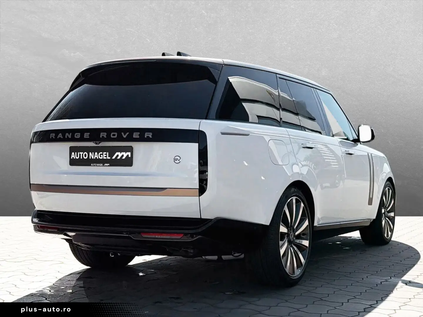 Land Rover Range Rover P615 SV Serenity