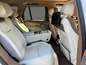 Land Rover Range Rover P615 SV Serenity