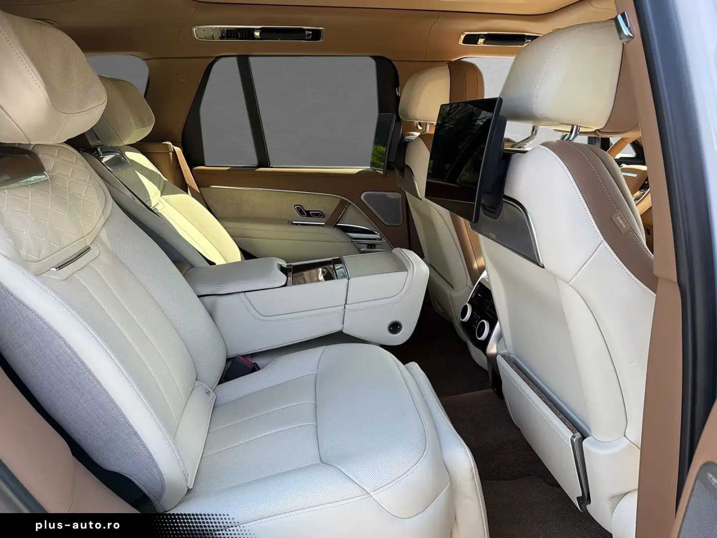 Land Rover Range Rover P615 SV Serenity