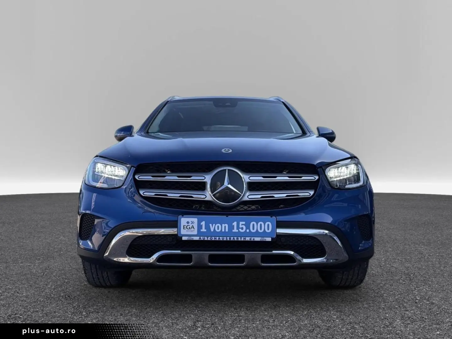 MERCEDES-BENZ GLC 220 d 4Matic LED High Perf  SHZ  NAVI  DAB