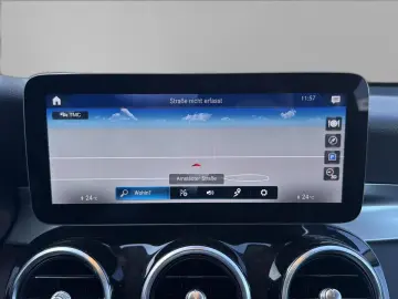 MERCEDES-BENZ GLC 220 d 4Matic LED High Perf  SHZ  NAVI  DAB