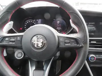 ALFA ROMEO Giulia Competizione Q4 280PS