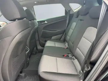 HYUNDAI Tucson 1.6 2WD Advantage