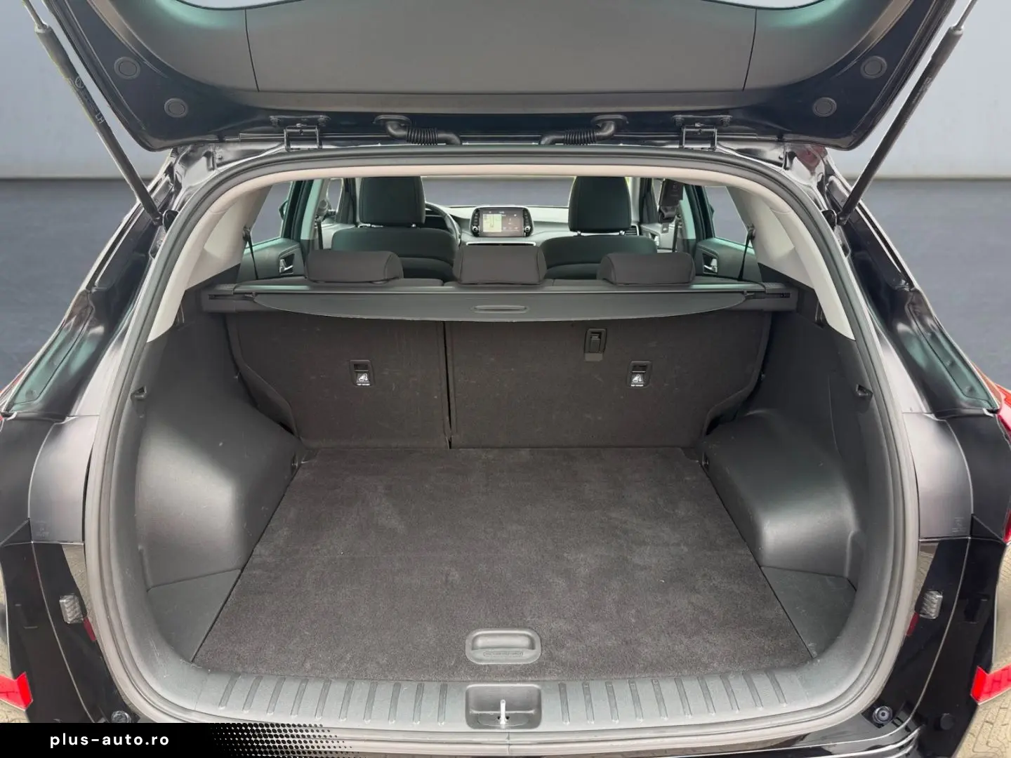 HYUNDAI Tucson 1.6 2WD Advantage