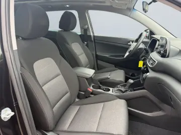HYUNDAI Tucson 1.6 2WD Advantage