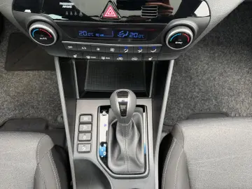 HYUNDAI Tucson 1.6 2WD Advantage