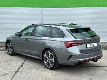 SKODA RS 265PS DSG NAVI DCC PADACH KAMERA eHK LM19 AHK