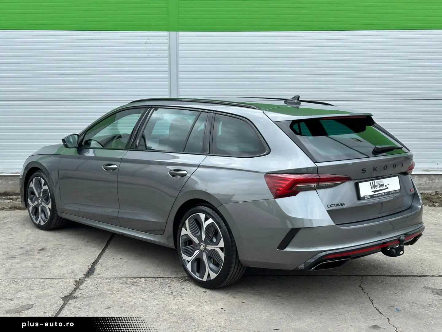 SKODA RS 265PS DSG NAVI DCC PADACH KAMERA eHK LM19 AHK