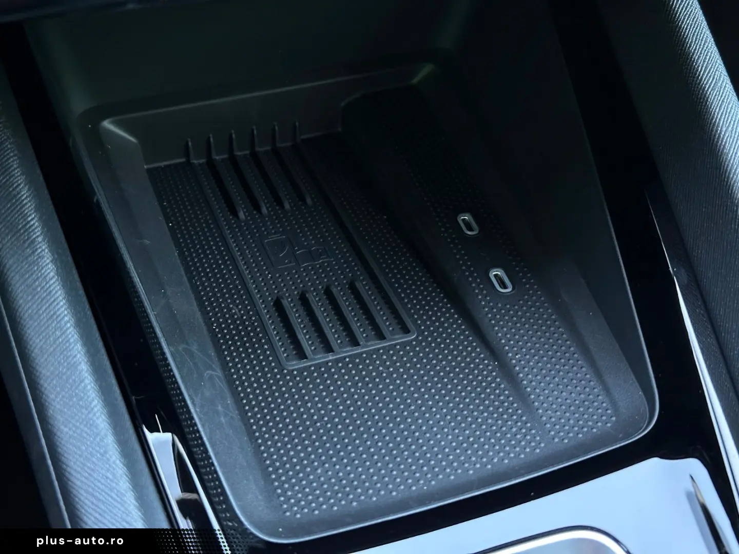 SKODA RS 265PS DSG NAVI DCC PADACH KAMERA eHK LM19 AHK
