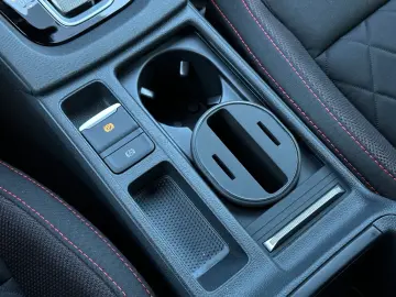 SKODA RS 265PS DSG NAVI DCC PADACH KAMERA eHK LM19 AHK