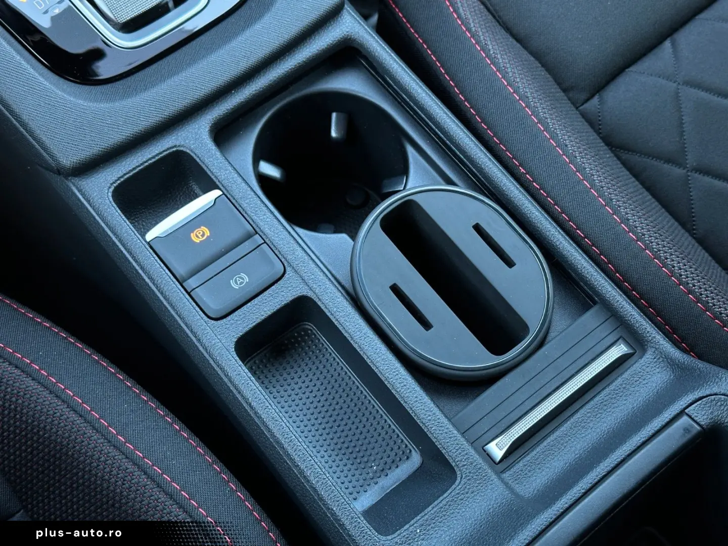 SKODA RS 265PS DSG NAVI DCC PADACH KAMERA eHK LM19 AHK