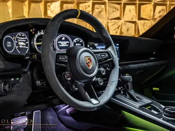 PORSCHE 911 GT3 RS WEISSACH CARBON CERAMIC BRAKE BOSE