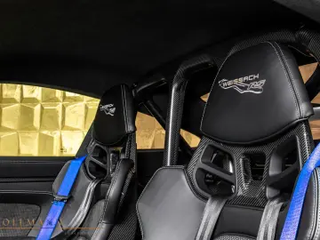 PORSCHE 911 GT3 RS WEISSACH CARBON CERAMIC BRAKE BOSE