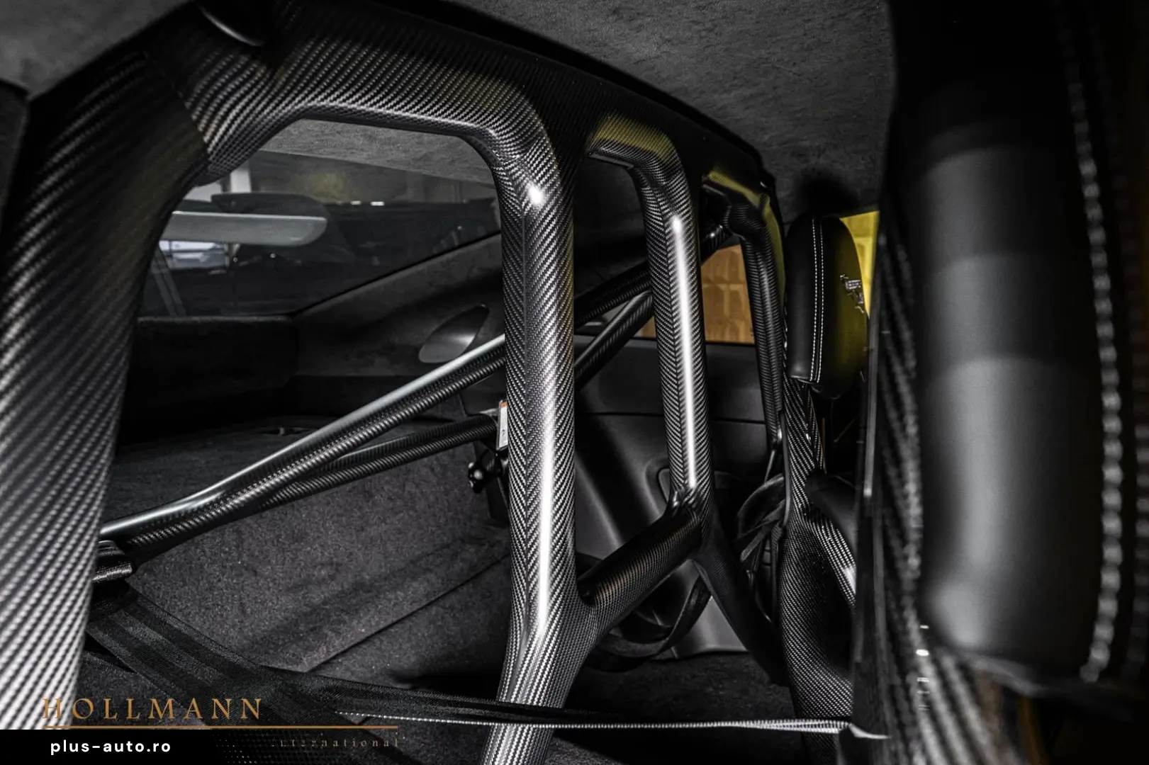 PORSCHE 911 GT3 RS WEISSACH CARBON CERAMIC BRAKE BOSE
