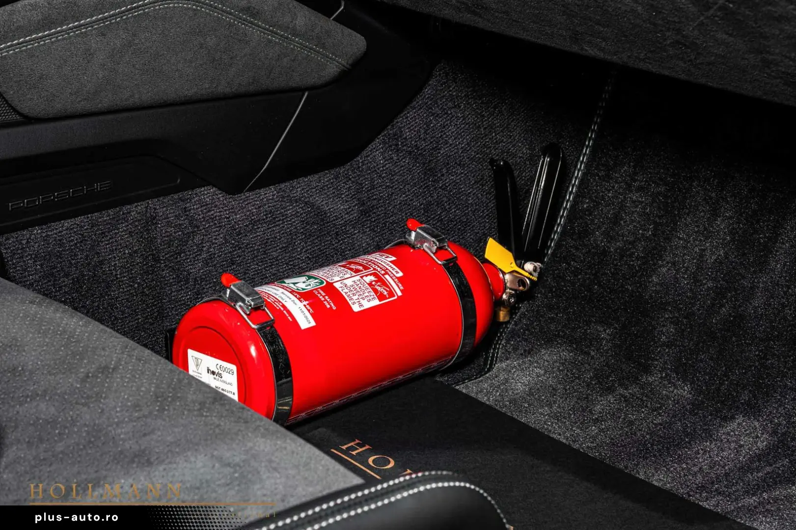 PORSCHE 911 GT3 RS WEISSACH CARBON CERAMIC BRAKE BOSE