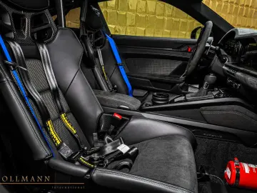 PORSCHE 911 GT3 RS WEISSACH CARBON CERAMIC BRAKE BOSE