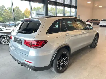 MERCEDES-BENZ GLC 220 d 4Matic AMG-Line LED-Navi-Night