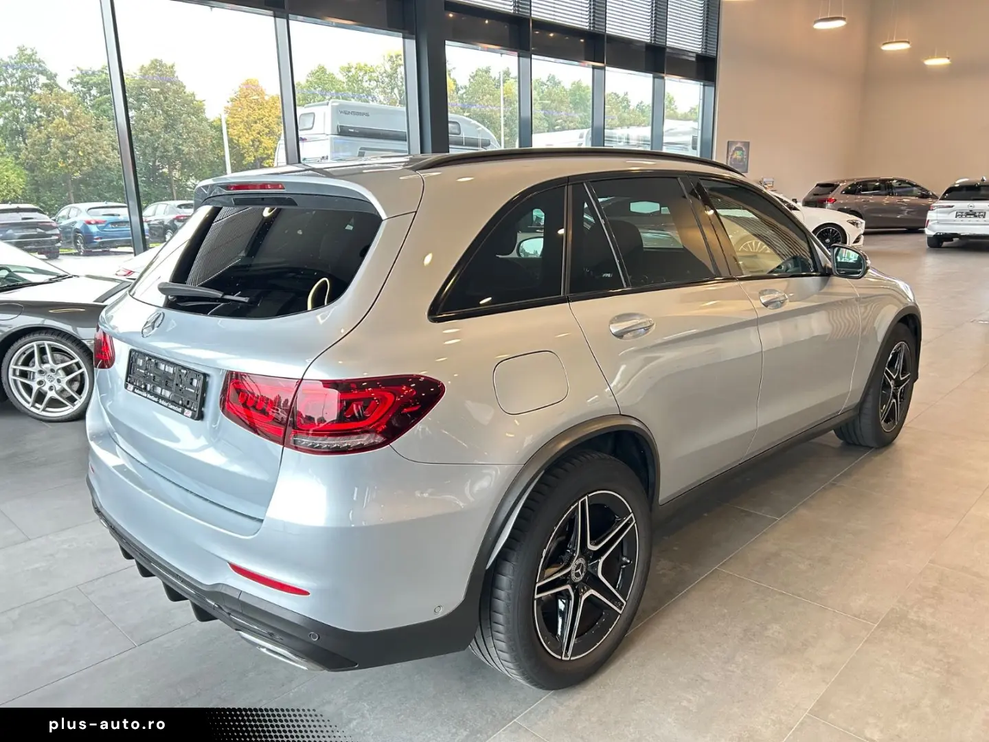 MERCEDES-BENZ GLC 220 d 4Matic AMG-Line LED-Navi-Night