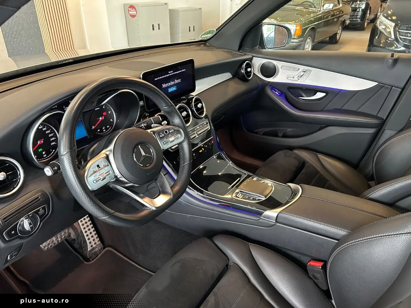 MERCEDES-BENZ GLC 220 d 4Matic AMG-Line LED-Navi-Night