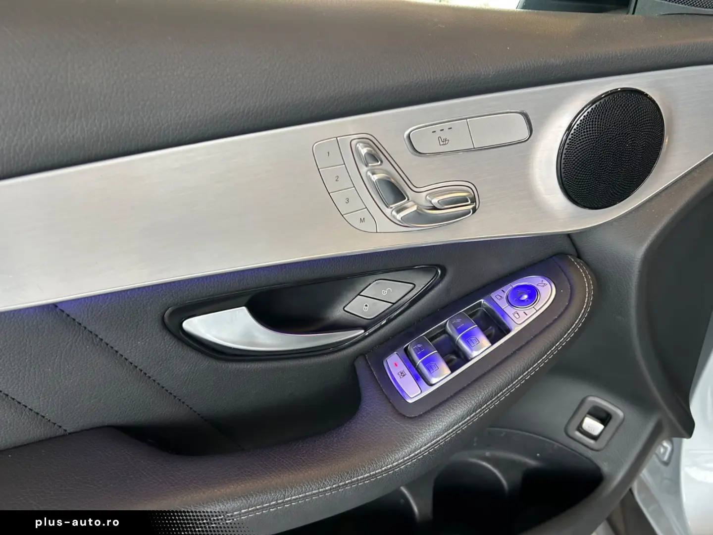 MERCEDES-BENZ GLC 220 d 4Matic AMG-Line LED-Navi-Night