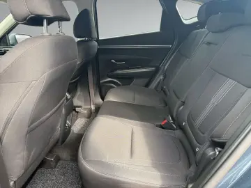 HYUNDAI Tucson Select Hybrid 2WD