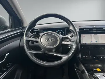 HYUNDAI Tucson Select Hybrid 2WD