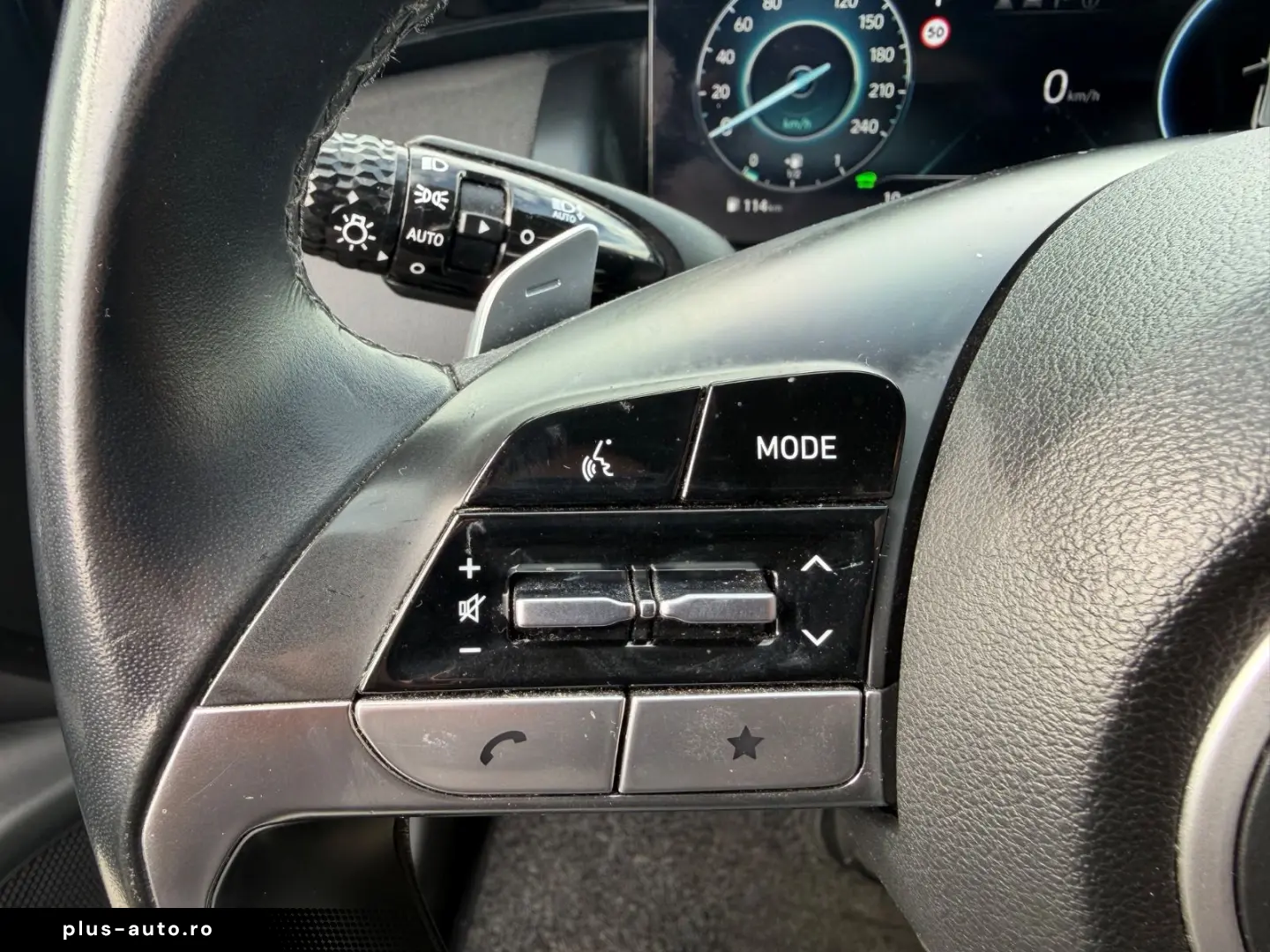 HYUNDAI Tucson Select Hybrid 2WD