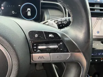 HYUNDAI Tucson Select Hybrid 2WD