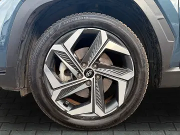 HYUNDAI Tucson Select Hybrid 2WD