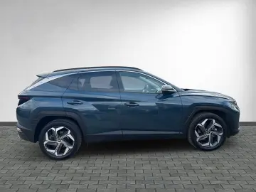 HYUNDAI Tucson Select Hybrid 2WD