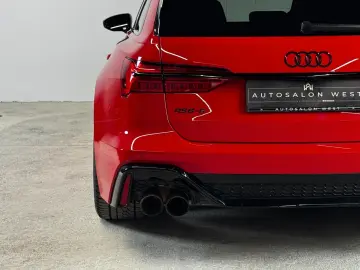 AUDI RS6 -S  ABT 700 HP